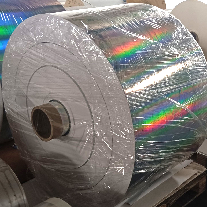 Geborsteld zilver karton